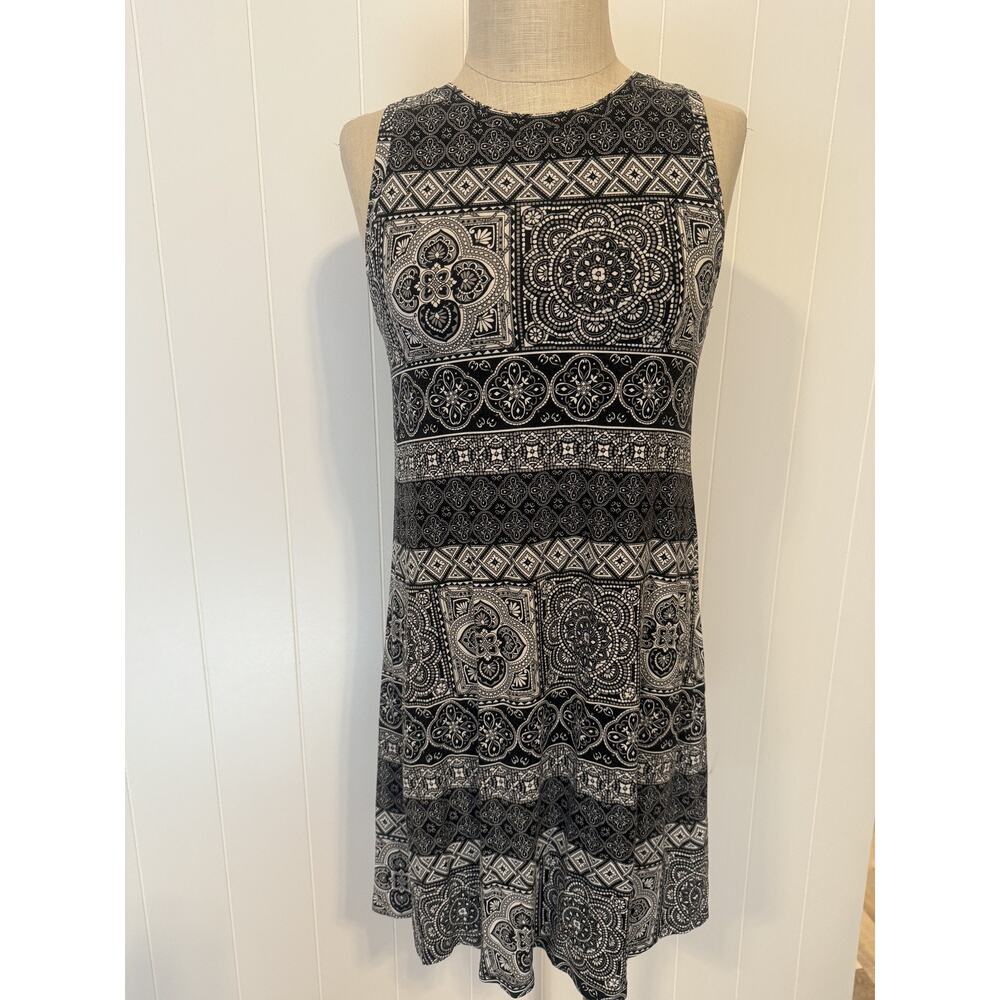 LOFT Outlet Dress Womens Medium Petite Black White Sleeveless Geometric Boho - Picture 2 of 10